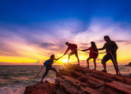 Jóvenes disfrutando la experiencia